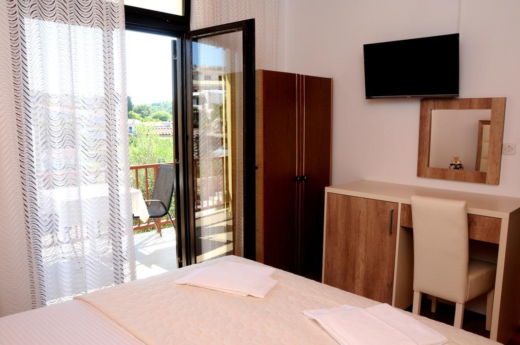 Guest House Smajlaga Ulcinj Exterior foto
